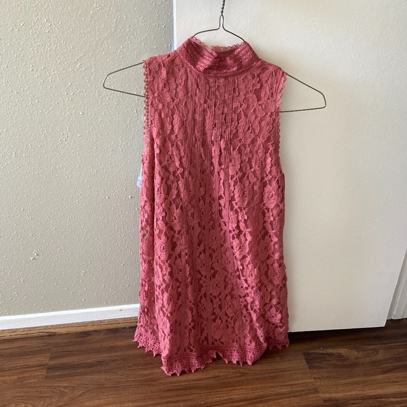 Dress - Picture 1 of 3